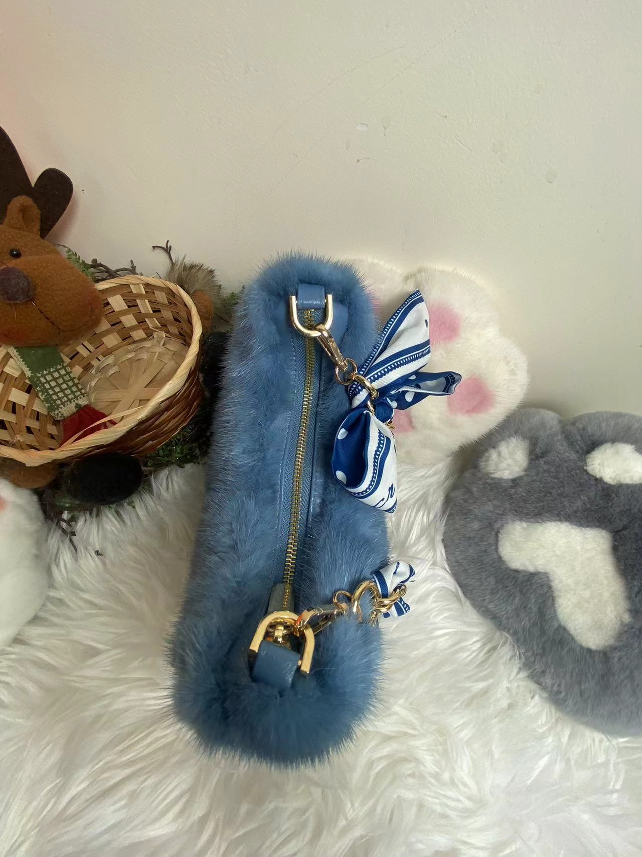 WFCS-BN508 Navy blue mink fur bag - Image 2