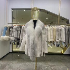 WFCS-R8189 Mink coat with fox placket
