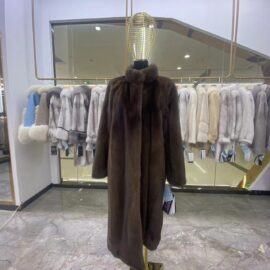 WFCS-UP7819 Coffee stand collar mink coat