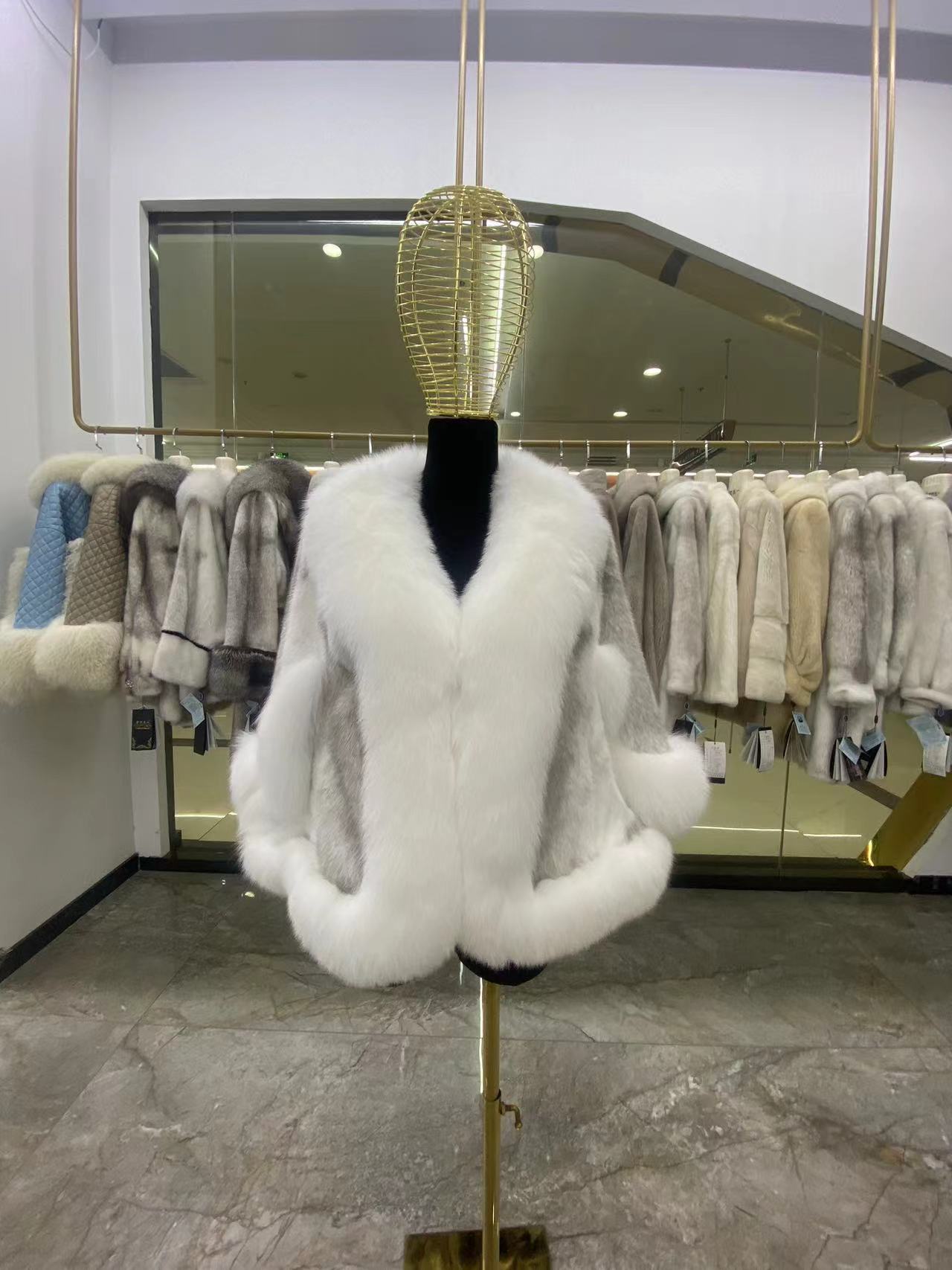 WFCS-Q5783 Cross Mink Fox Placket Shawl